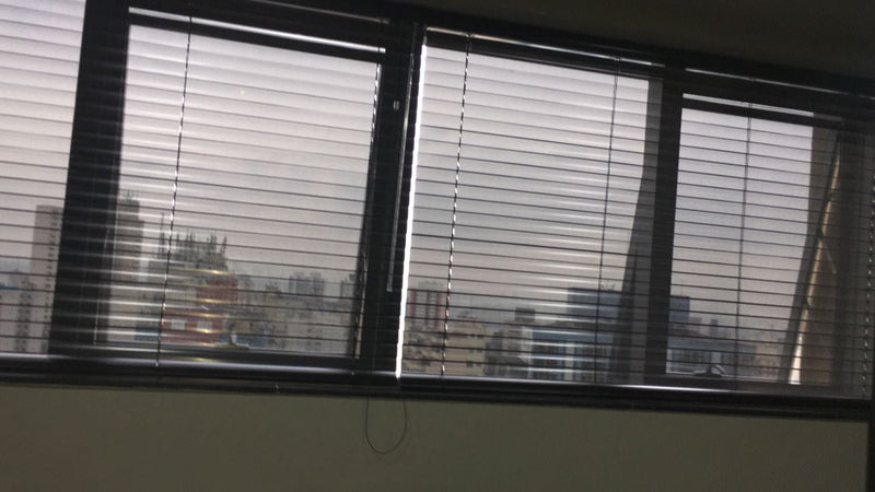 Persiana Alumínio Horizontal - 25mm ou 50mm - Perfurada - Belinha Decorações